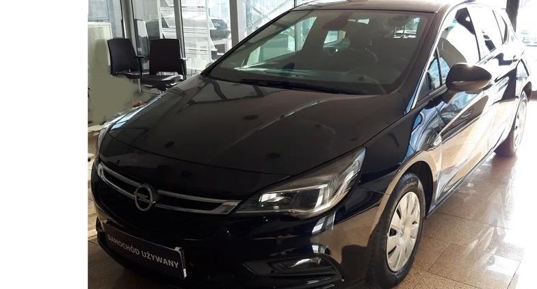 Opel Astra cena 47900 przebieg: 166124, rok produkcji 2018 z Lublin małe 379